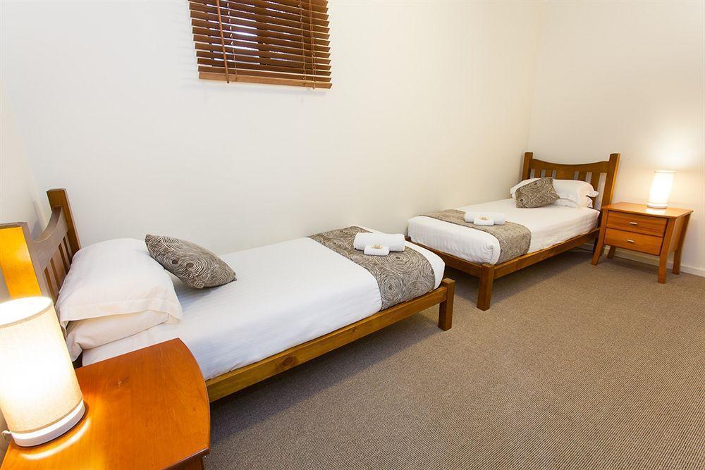 Bay 10 - Suites And Apartments Port Lincoln Dış mekan fotoğraf