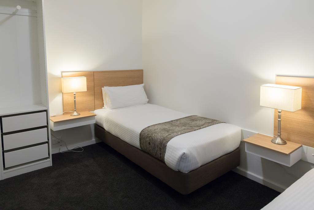 Bay 10 - Suites And Apartments Port Lincoln Dış mekan fotoğraf