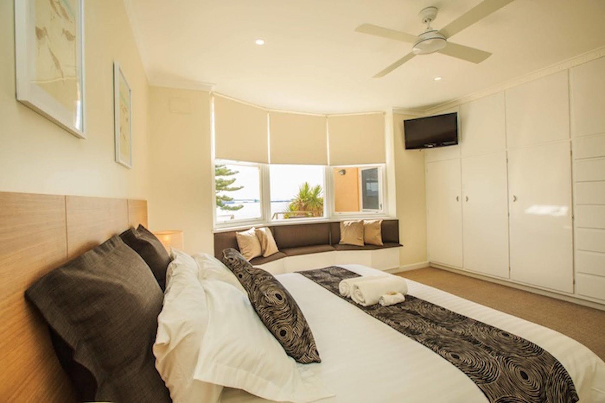 Bay 10 - Suites And Apartments Port Lincoln Dış mekan fotoğraf