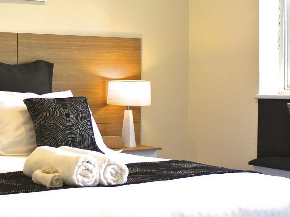 Bay 10 - Suites And Apartments Port Lincoln Dış mekan fotoğraf