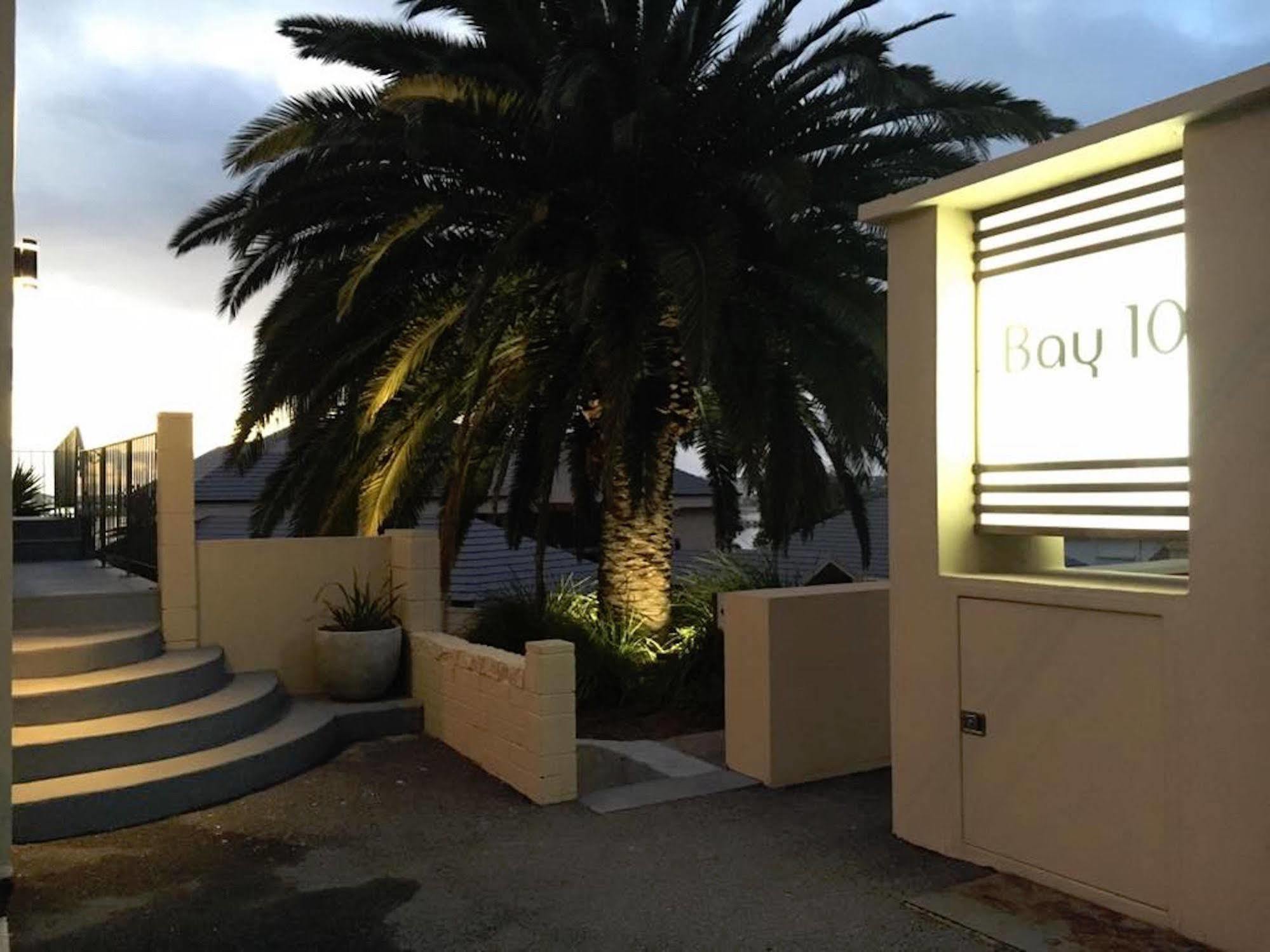 Bay 10 - Suites And Apartments Port Lincoln Dış mekan fotoğraf