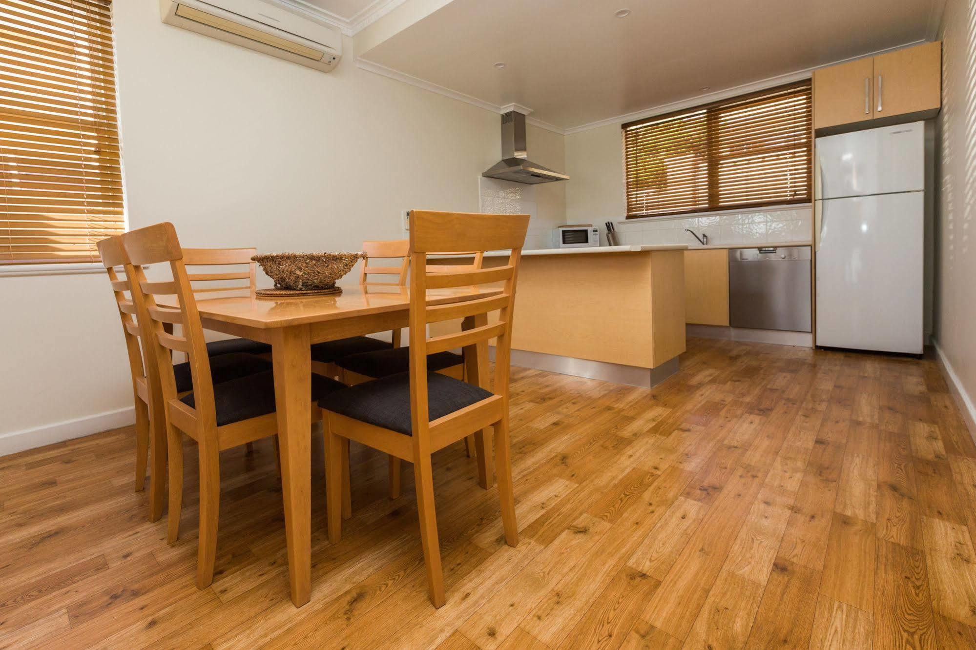 Bay 10 - Suites And Apartments Port Lincoln Dış mekan fotoğraf