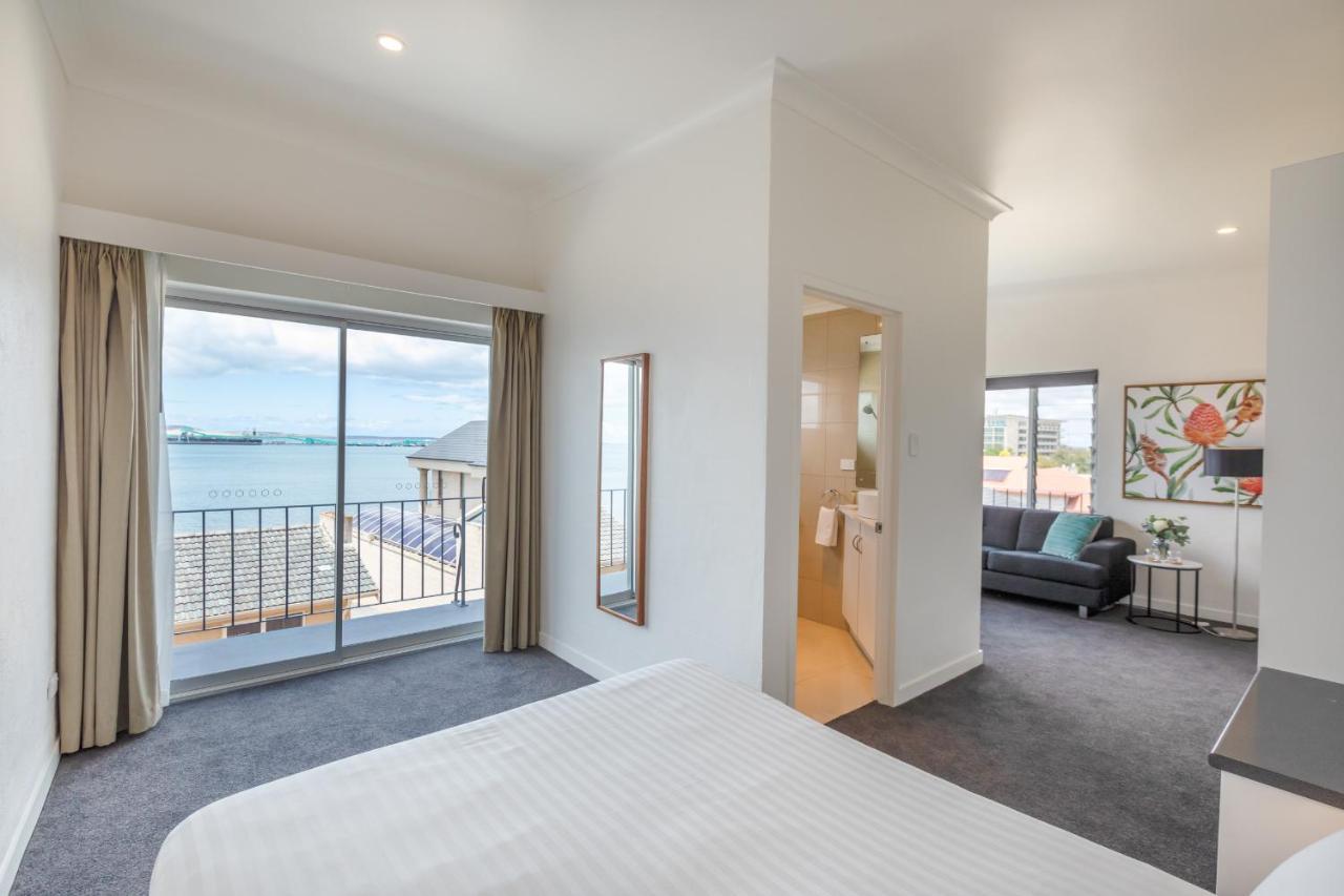 Bay 10 - Suites And Apartments Port Lincoln Dış mekan fotoğraf