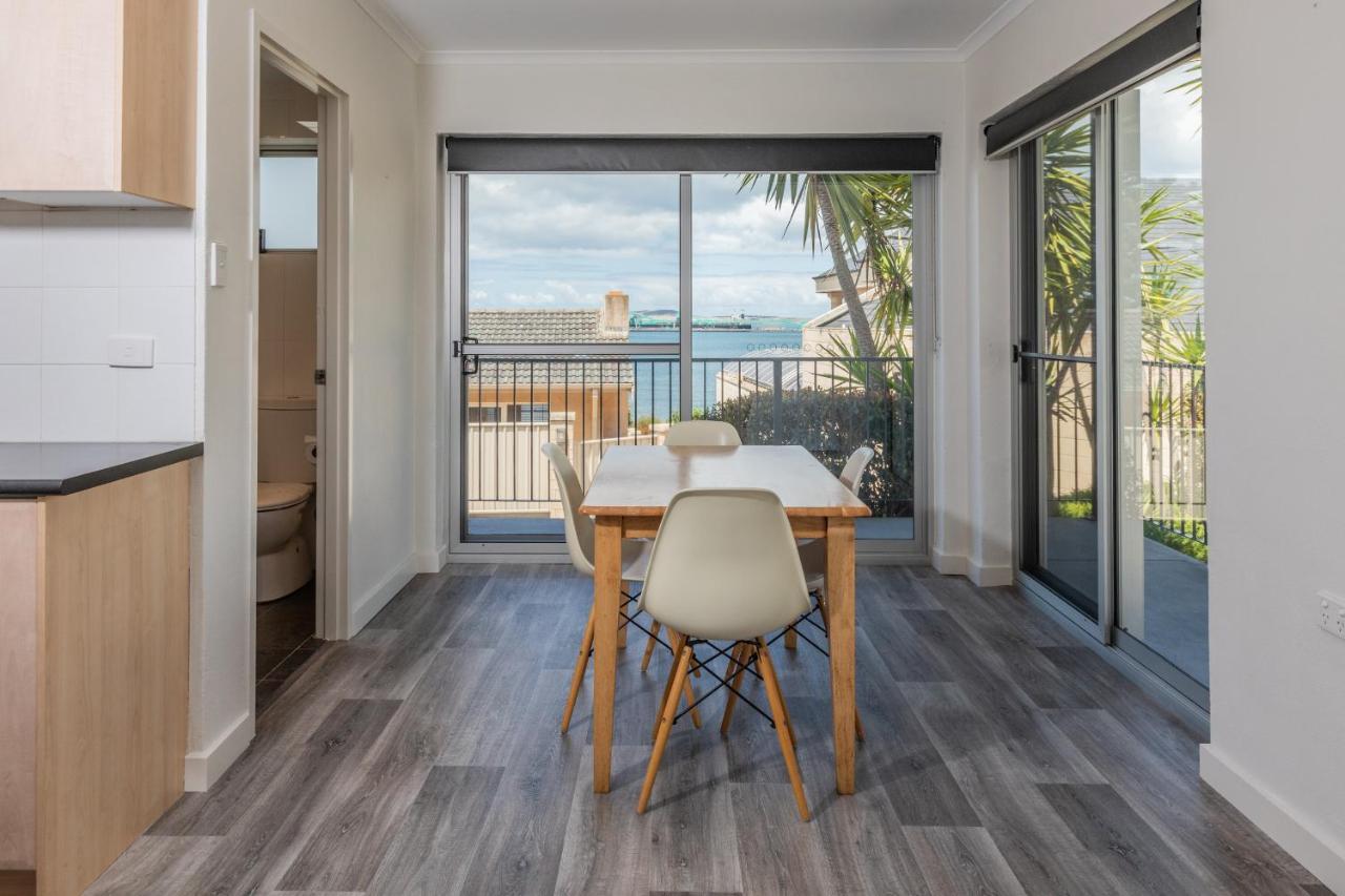 Bay 10 - Suites And Apartments Port Lincoln Dış mekan fotoğraf